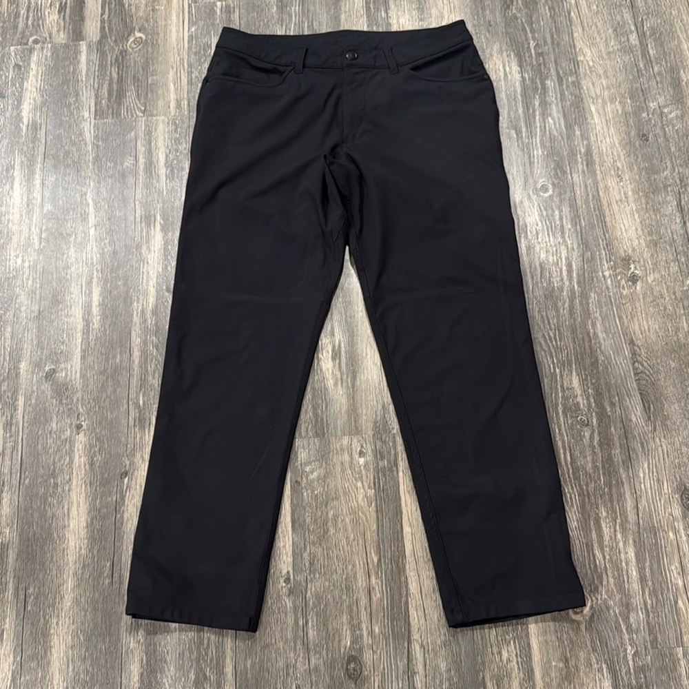 Lululemon men’s pants 5 pocket
